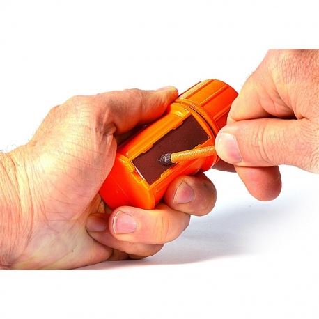 Fire Starters - Accessories UCO Stormproof Match Kit
