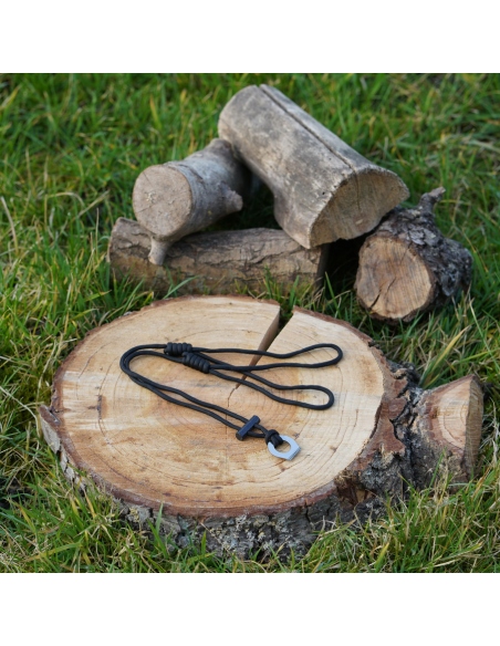 Survival Bracelets Paracord Necklace with Fire Starter