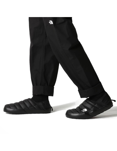 Slippers The North Face Men's Thermoball V Traction Mules Black