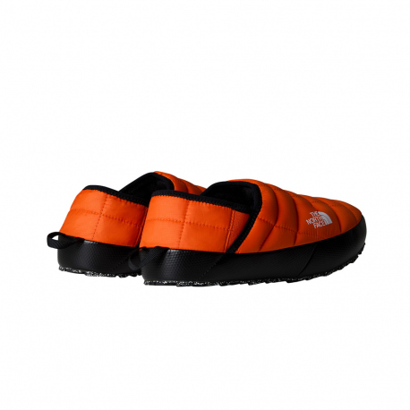 Slippers The North Face Men's Thermoball V Traction Mules Orange
