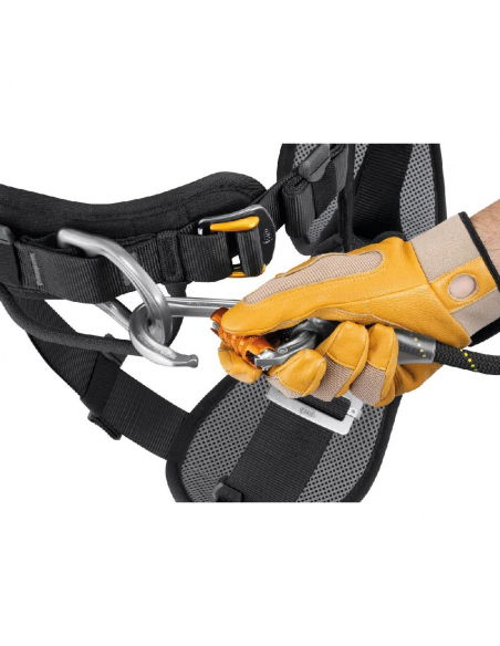 Petzl Astro Bod Fast Harness