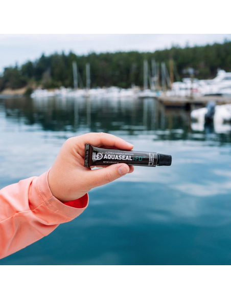 Care - Cleaning for Apparel & Shoes Gear Aid Aquasure FD Repair Adhesive 28g