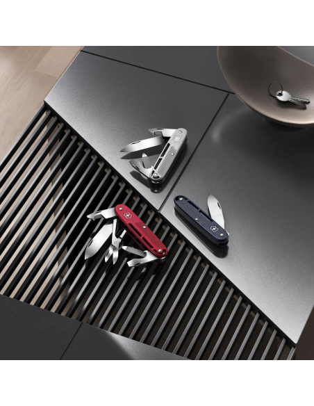 Πολυεργαλεία Victorinox Synergy X Alox