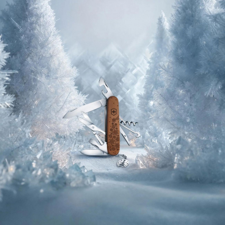 Πολυεργαλεία Victorinox Climber Wood Winter Magic Limited Edition 2025