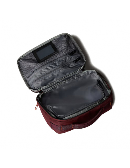Βeauty case The North Face Base Camp Voyager Washbag